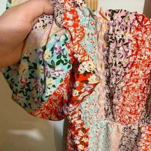 Fig and Flower lined smocked prairie floral boho dress size medium - Picture 8 of 10